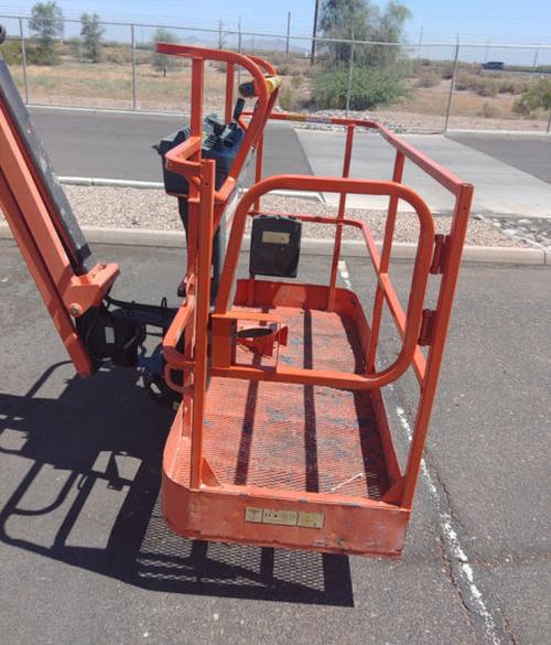 Used 2018 JLG 450AJ Articulating Boom Lift, photo 4
