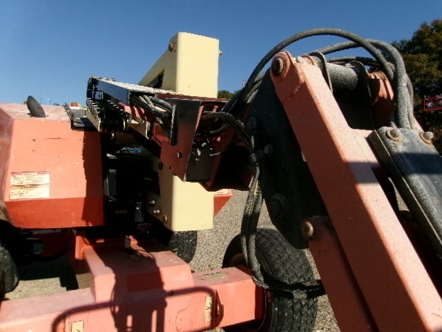 Used 2018 JLG 340AJ Articulating Boom Lift