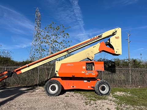 Used 2018 JLG 800AJ Articulating Boom Lift