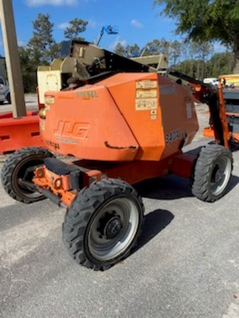 Used 2019 JLG 340AJ Articulating Boom Lift