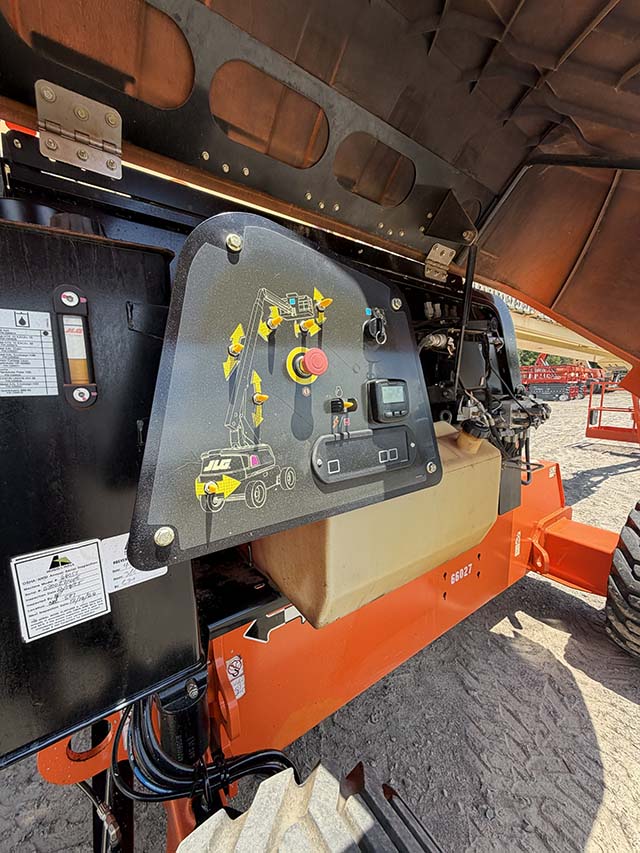 Used 2021 JLG 660SJ Telescopic Boom Lift
