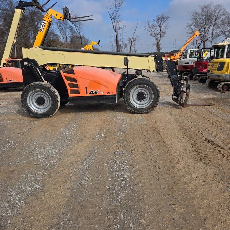Used 2018 JLG 742 Telehandler Forklift, photo 3