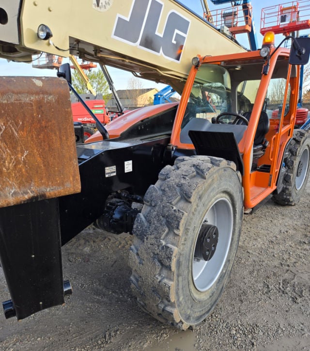 Used 2019 JLG 1055 Telehandler Forklift