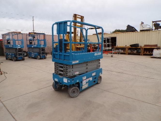 New 2019 GENIE GS-1930 Scissor Lift, photo 5