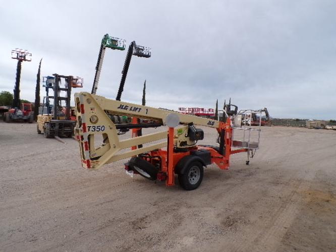 Used 2019 JLG T350 Towable Boom Lift, photo 5