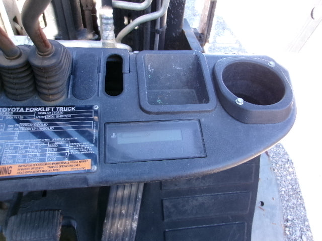 Used 2014 TOYOTA 8FGC35U-BCS Straight Mast Forklift