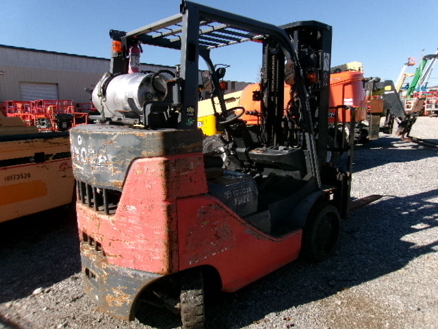 Used 2014 TOYOTA 8FGC35U-BCS Straight Mast Forklift