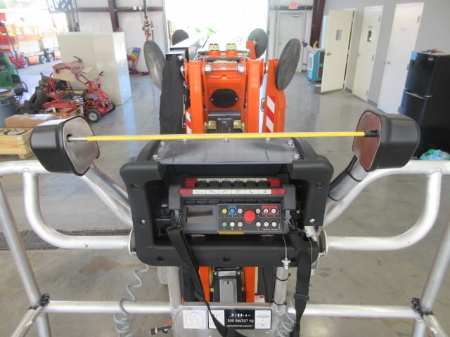 New 2026 JLG X600AJ Tracked-Drive Boom Lift