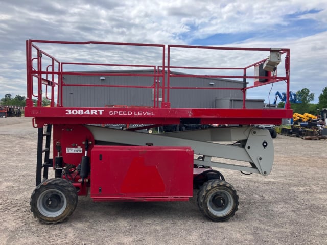 Used 2020 MEC 3084 RT Scissor Lift