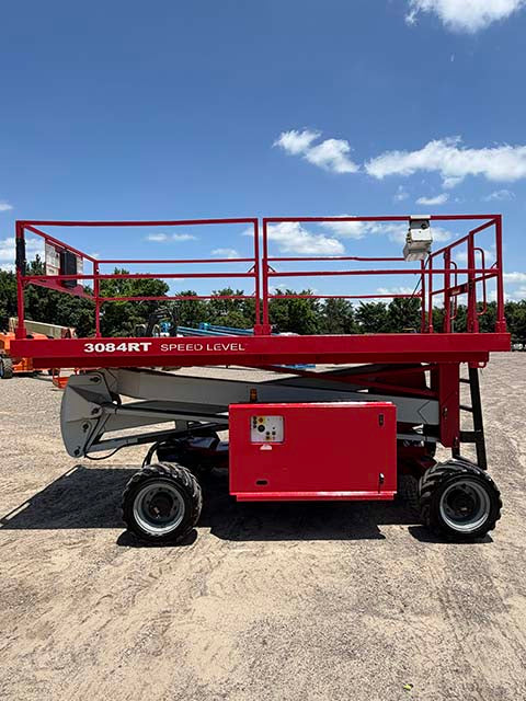 Used 2020 MEC 3084 RT Scissor Lift