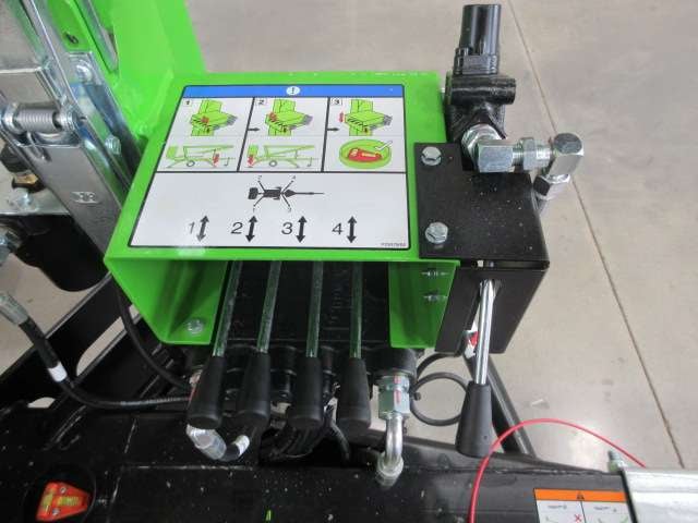New 2025 NIFTYLIFT AT34TGE Towable Boom Lift