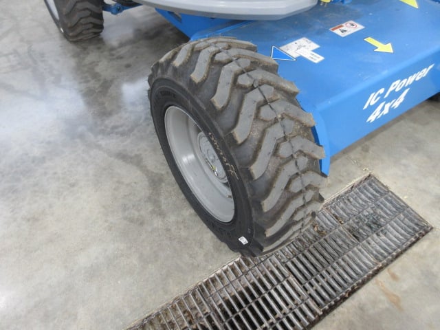 New 2026 GENIE Z-34/22 RT Articulating Boom Lift