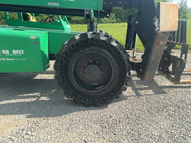 Used 2015 SKYTRAK 10054 Telehandler Forklift