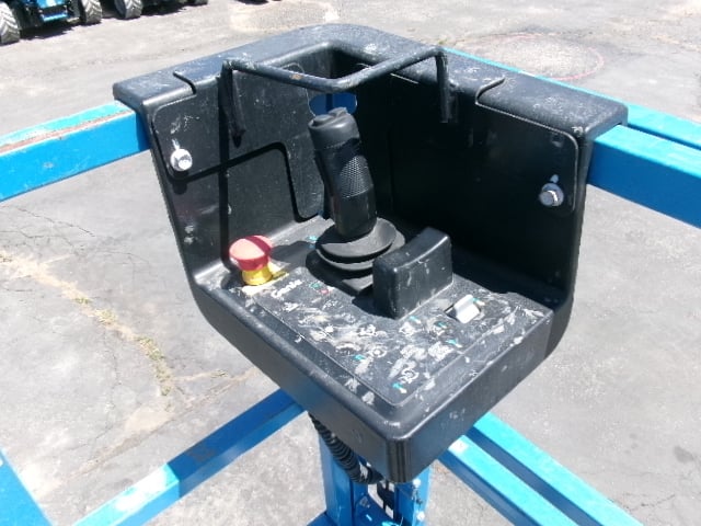 Used 2022 GENIE GS-4390 RT Scissor Lift