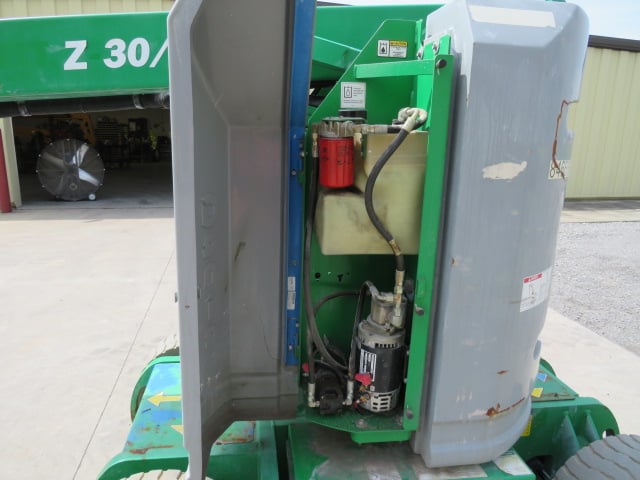 Used 2016 GENIE Z-30/20N RJ Articulating Boom Lift