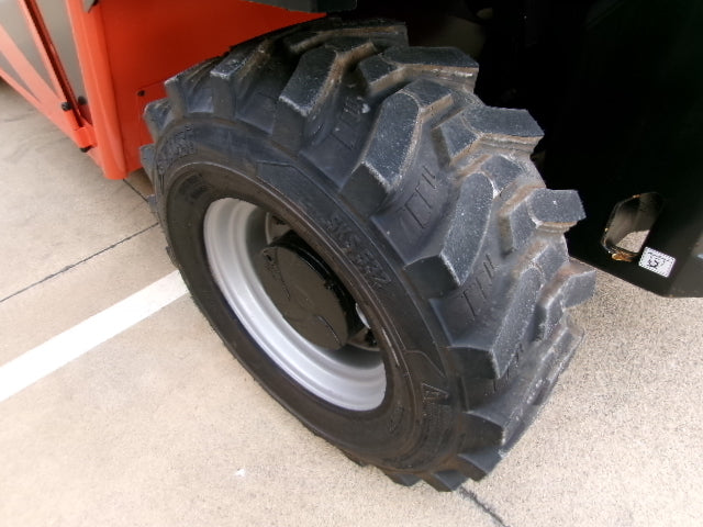NEW 2026 JLG 519 Telehandler Forklift