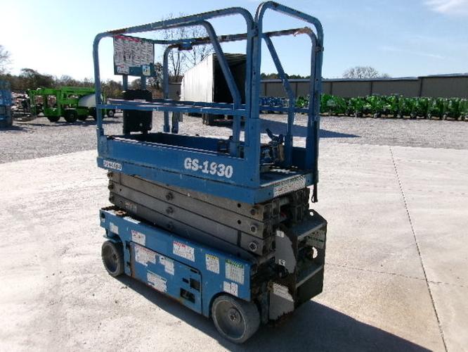 Used 2018 GENIE GS-1930 Scissor Lift, photo 4
