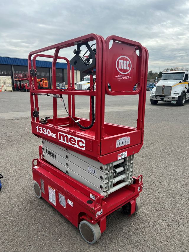 Used 2018 MEC 1330 SE Scissor Lift