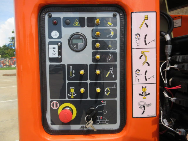 New 2025 JLG E400AJPN Articulating Boom Lift
