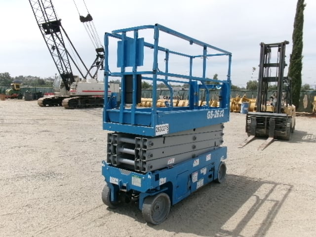 Used 2018 GENIE GS-2632 Scissor Lift
