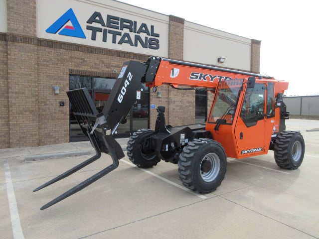 New 2026 SKYTRAK 6042 Telehandler Forklift