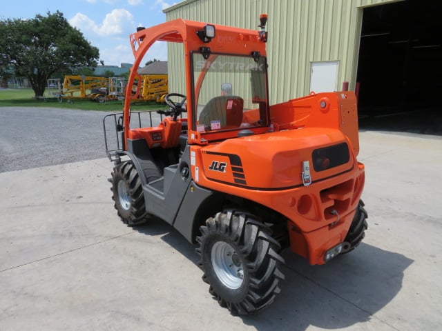 New 2026 SKYTRAK 3013 Telehandler Forklift
