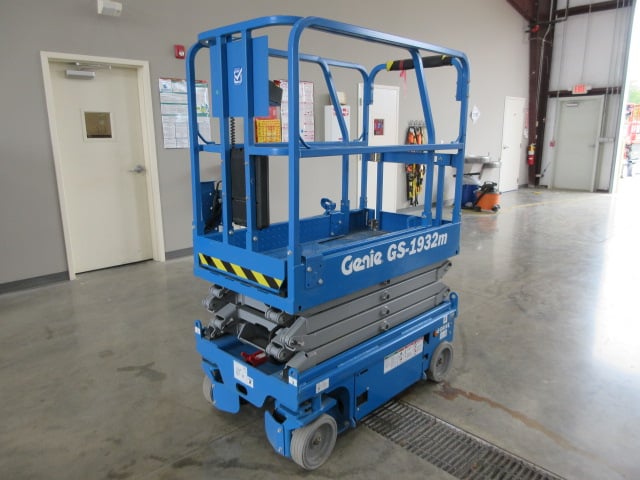 New 2025 GENIE GS-1932m Scissor Lift