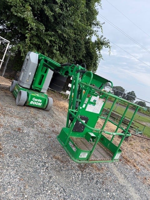 Used 2016 GENIE Z-30/20N RJ Articulating Boom Lift