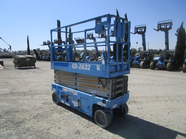 Used 2015 GENIE GS-2632 Scissor Lift
