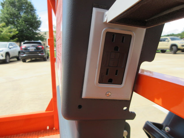 New 2025 JLG E400AJPN Articulating Boom Lift