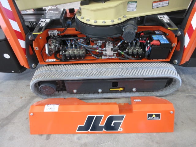 New 2026 JLG X600AJ Tracked-Drive Boom Lift