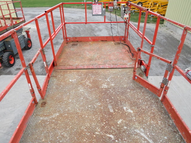 Used 2013 SKYJACK SJ9250 RT Scissor Lift