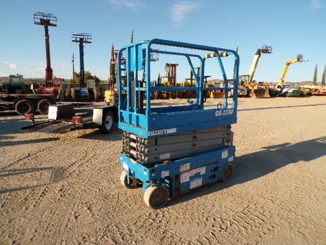 Used 2018 GENIE GS-1930 Scissor Lift, photo 5