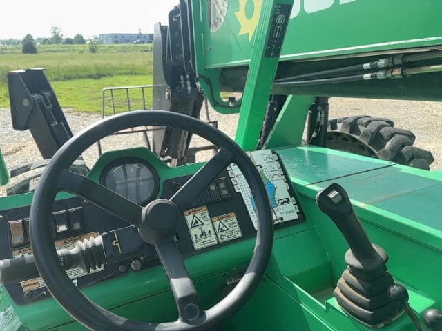 Used 2015 SKYTRAK 10054 Telehandler Forklift