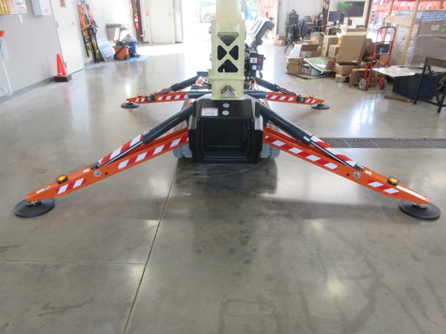 New 2026 JLG X600AJ Tracked-Drive Boom Lift