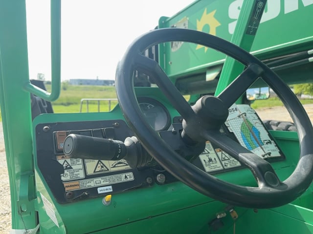Used 2015 SKYTRAK 10054 Telehandler Forklift