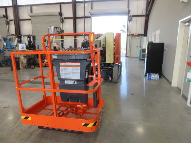 New 2026 JLG E300AJP Articulating Boom Lift