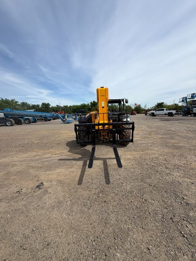 Used 2019 JCB 507-42 Telehandler Forklift