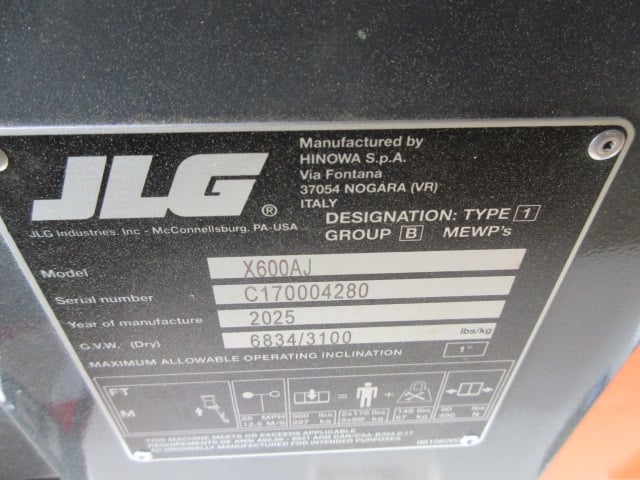 New 2026 JLG X600AJ Tracked-Drive Boom Lift
