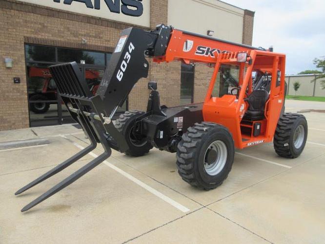 New 2026 SKYTRAK 6034 Telehandler Forklift, photo 2