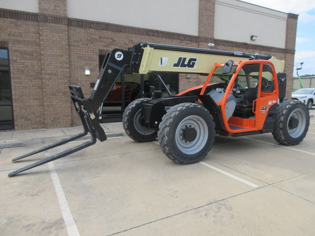 New 2025 JLG 943 Telehandler Forklift