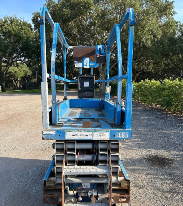 Used 2017 GENIE GS-1930 Scissor Lift