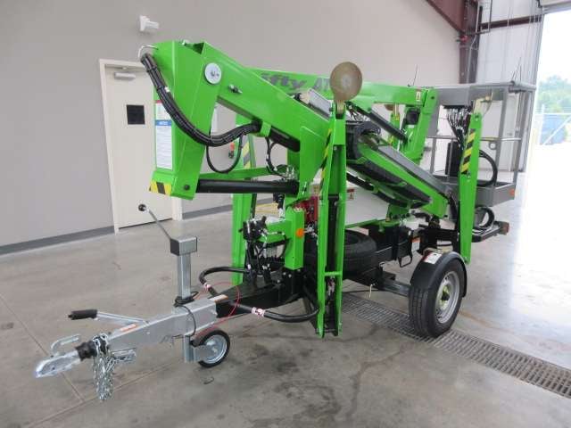 New 2025 NIFTYLIFT AT34TGE Towable Boom Lift