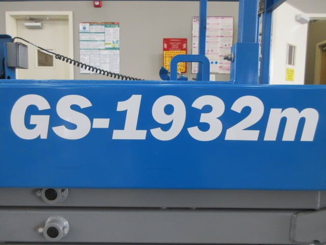 New 2025 GENIE GS-1932m Scissor Lift