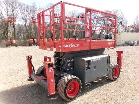 Used 2019 SKYJACK SJ6832 RT Scissor Lift