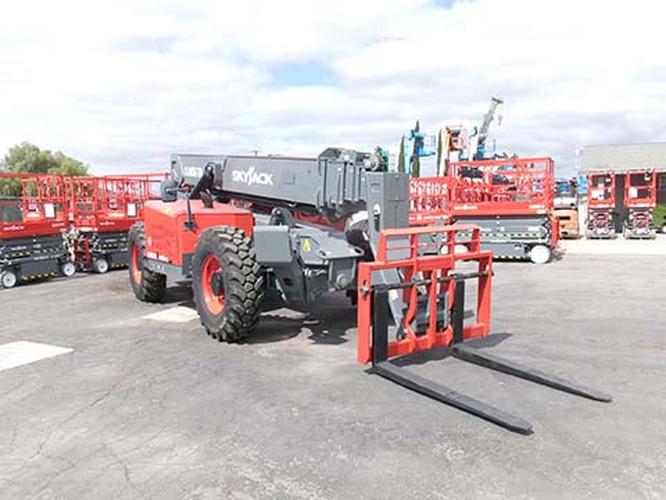 New 2026 SKYJACK SJ1056 TH Telehandler Forklift, photo 3