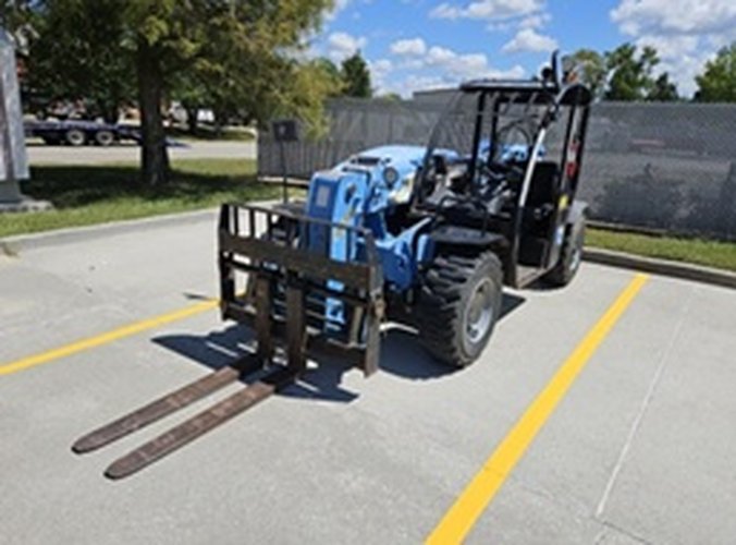 Used 2019 GENIE GTH-5519 Telehandler Forklift, photo 3