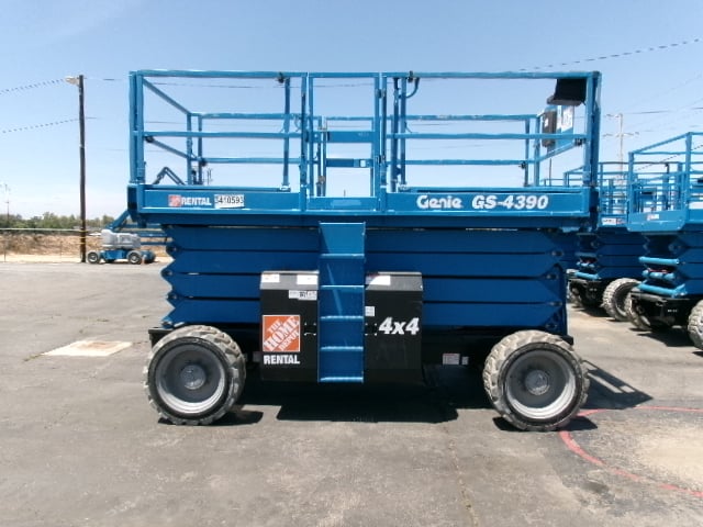 Used 2022 GENIE GS-4390 RT Scissor Lift