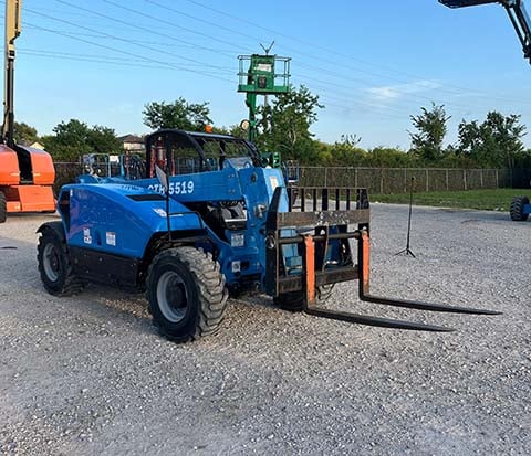 Used 2018 GENIE GTH-5519 Telehandler Forklift
