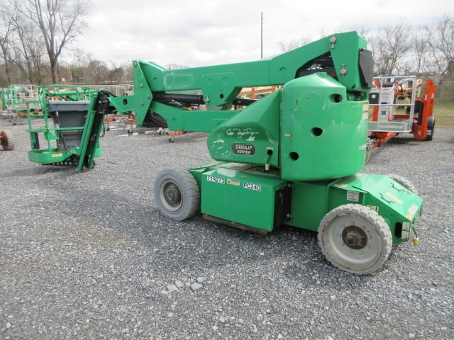 Used 2015 JLG E400AJPN Articulating Boom Lift